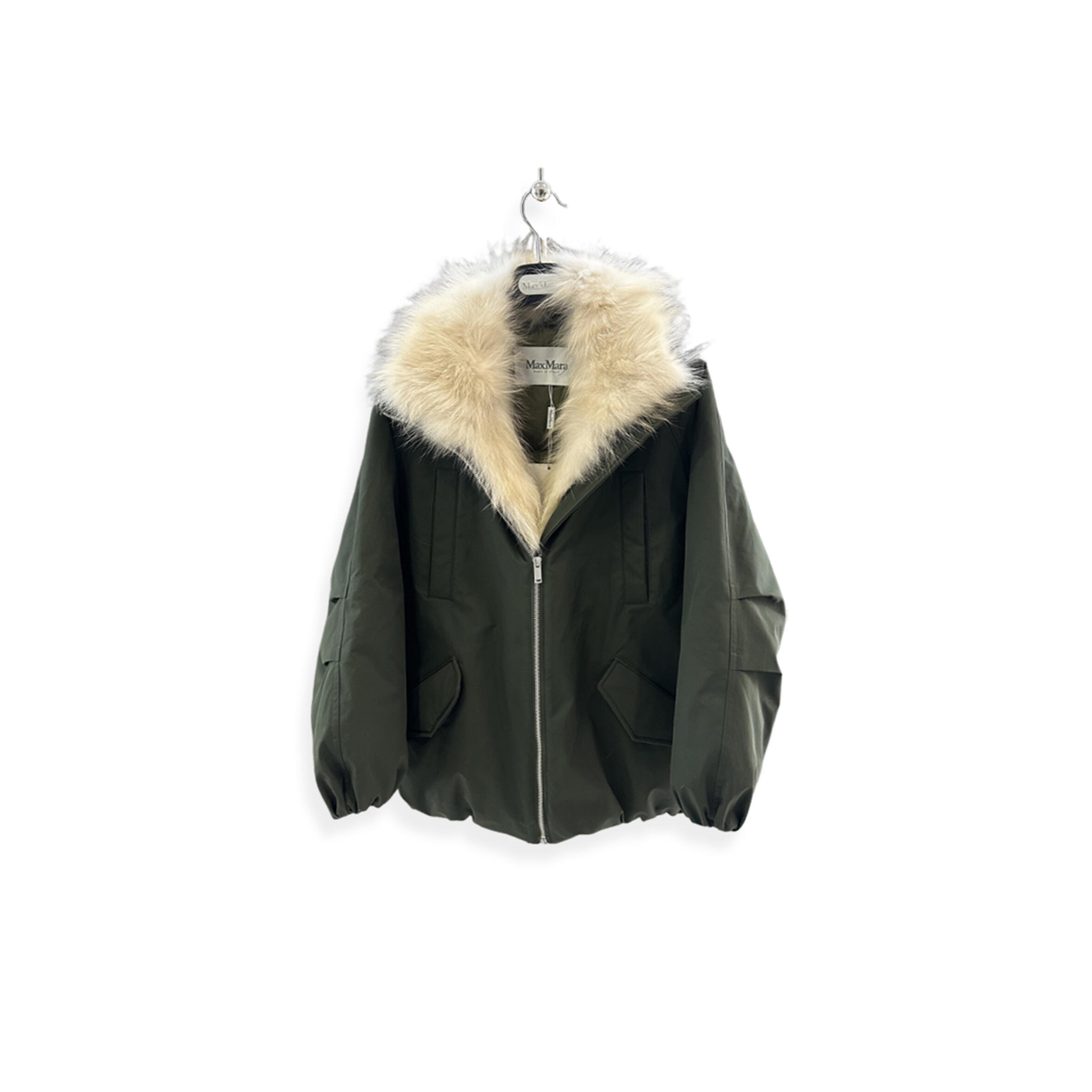 M*x M*ra g003e down clothing